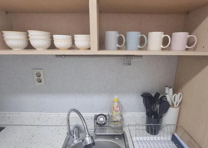 Hongdae Hue - 1min From Hongik Uni Station Exit1 *