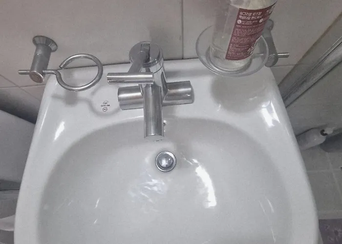 Apartamento Hongdae Hue - 1min From Hongik Uni Station Exit1 Seúl